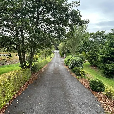 Rest Well In Kilrush, Walk To Town, Ensuite *